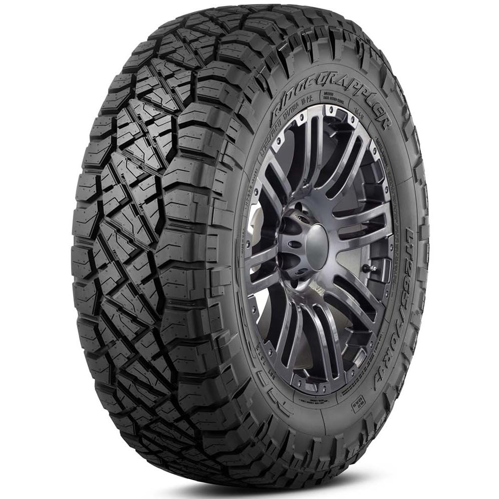 265/70R18 116T Tire T94216