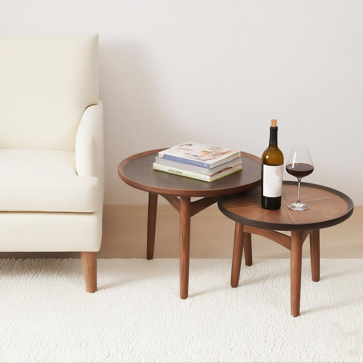 24 Round Solid Oak Coffee Table Q585