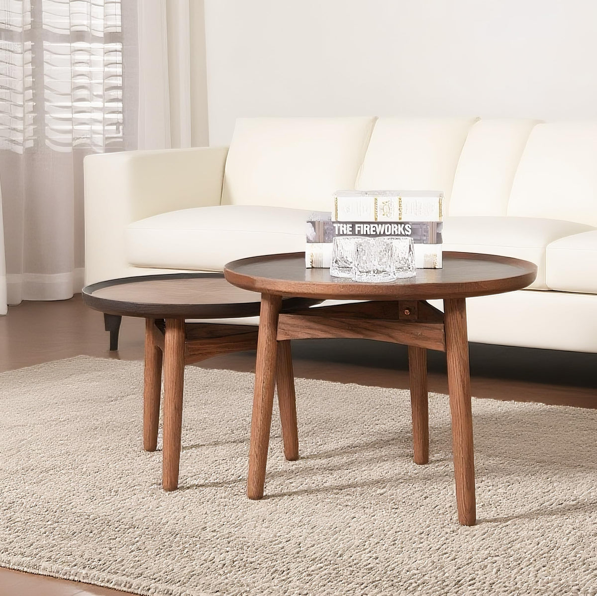 24 Round Solid Oak Coffee Table Q585